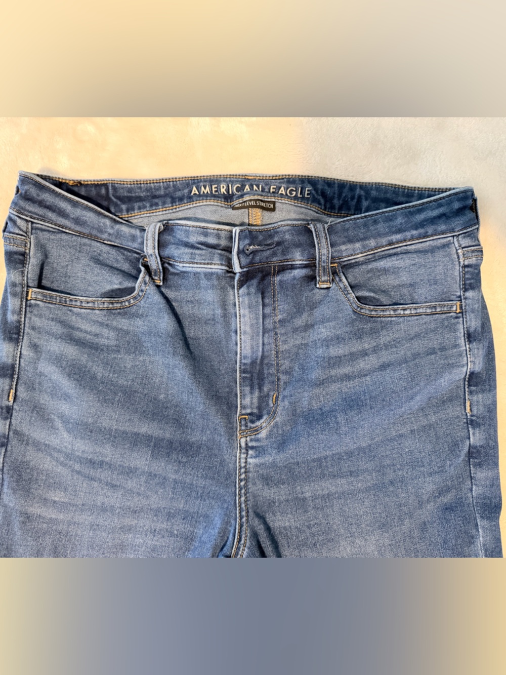 American Eagle Light Wash Blue Denim Jeans